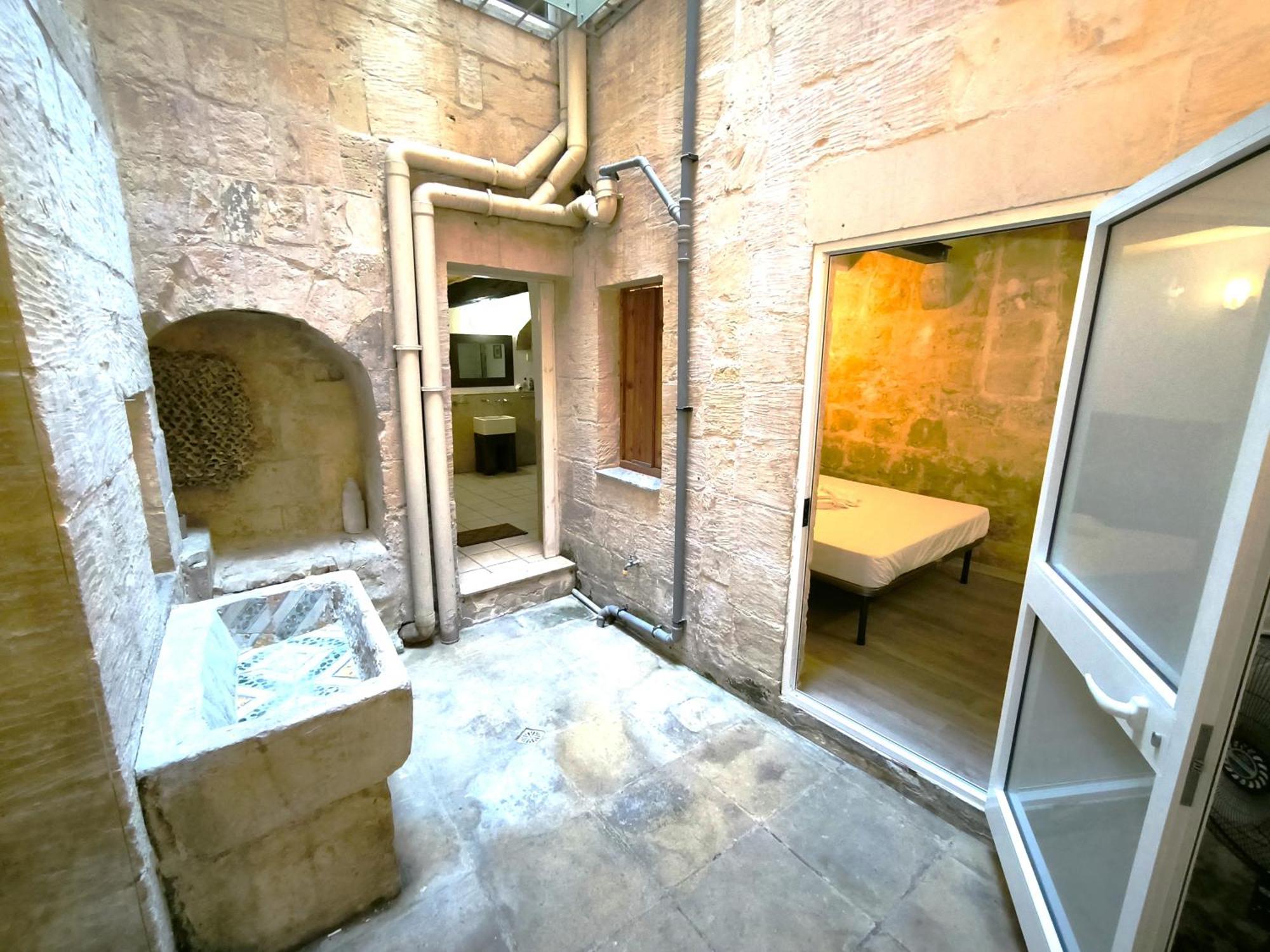 Stunning Valletta 3 Bedroom Town House Ngoại thất bức ảnh