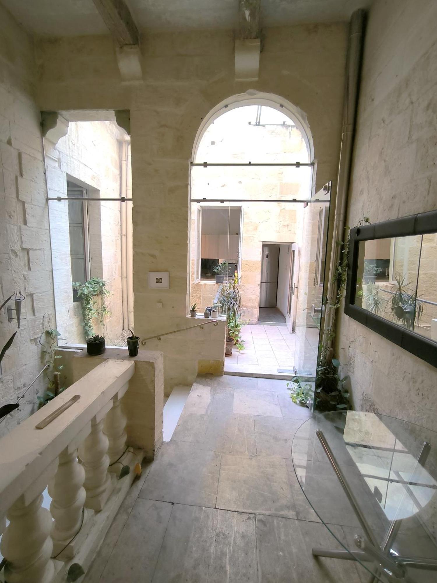 Stunning Valletta 3 Bedroom Town House Ngoại thất bức ảnh
